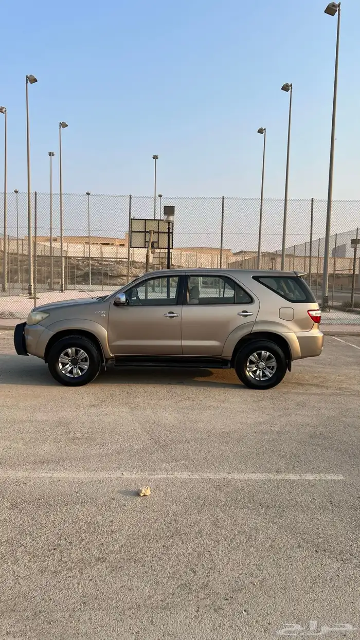 فورتشنر 2009 قير اوتامتيك دبل نظيف 5