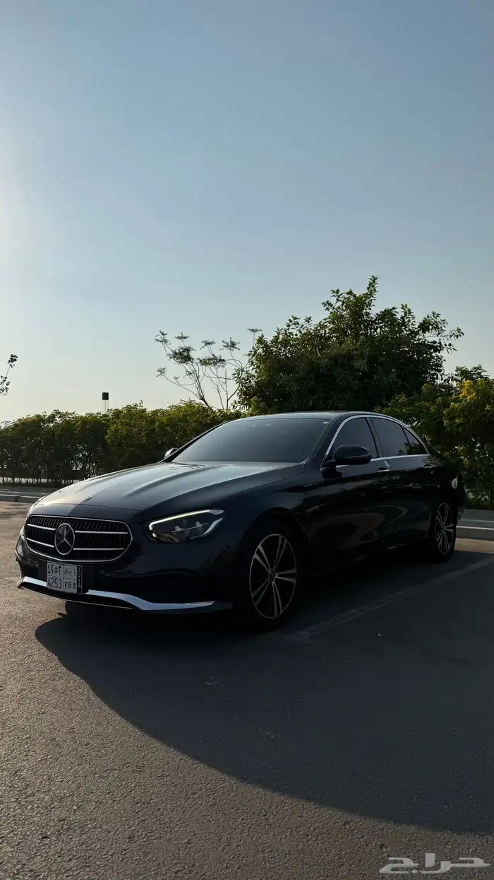 مرسيدس E250 2021 (نظيف جدا) رمادي غامق 2