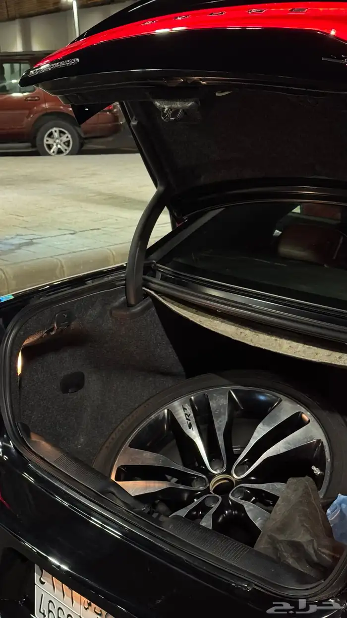 تشارجر SRT 6.4 22