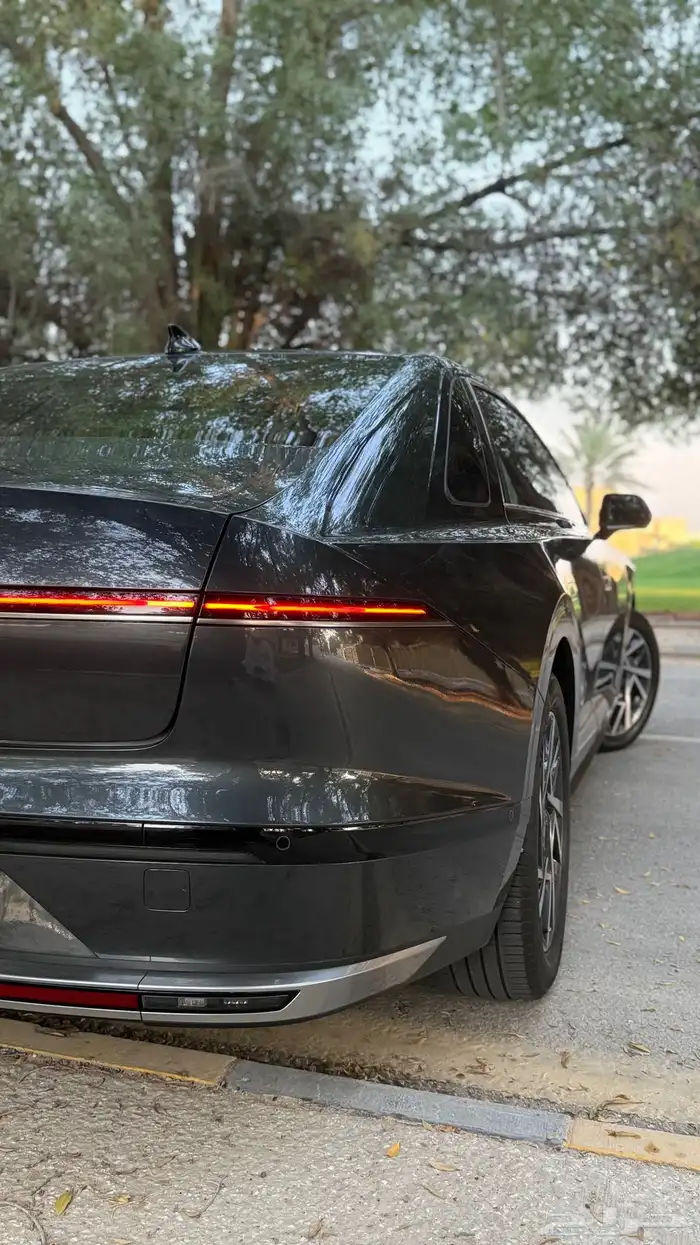 هيونداي ازيرا -2023 - كلاسيك - وارد كوريا - شبه وكالة 21