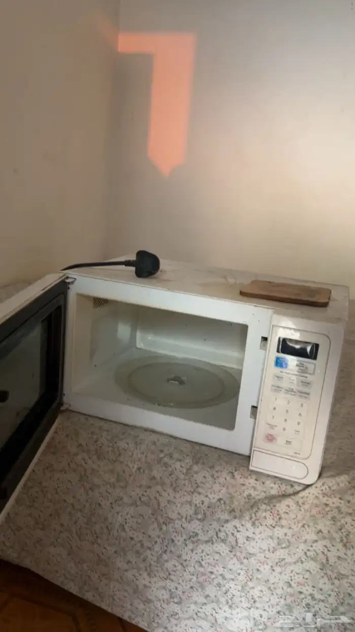 بوتقاز ثلاجه مايكرويف 10