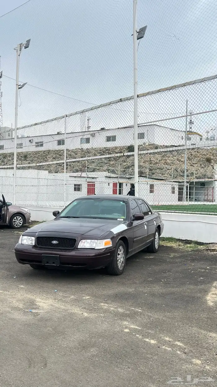 سياره فورد 4