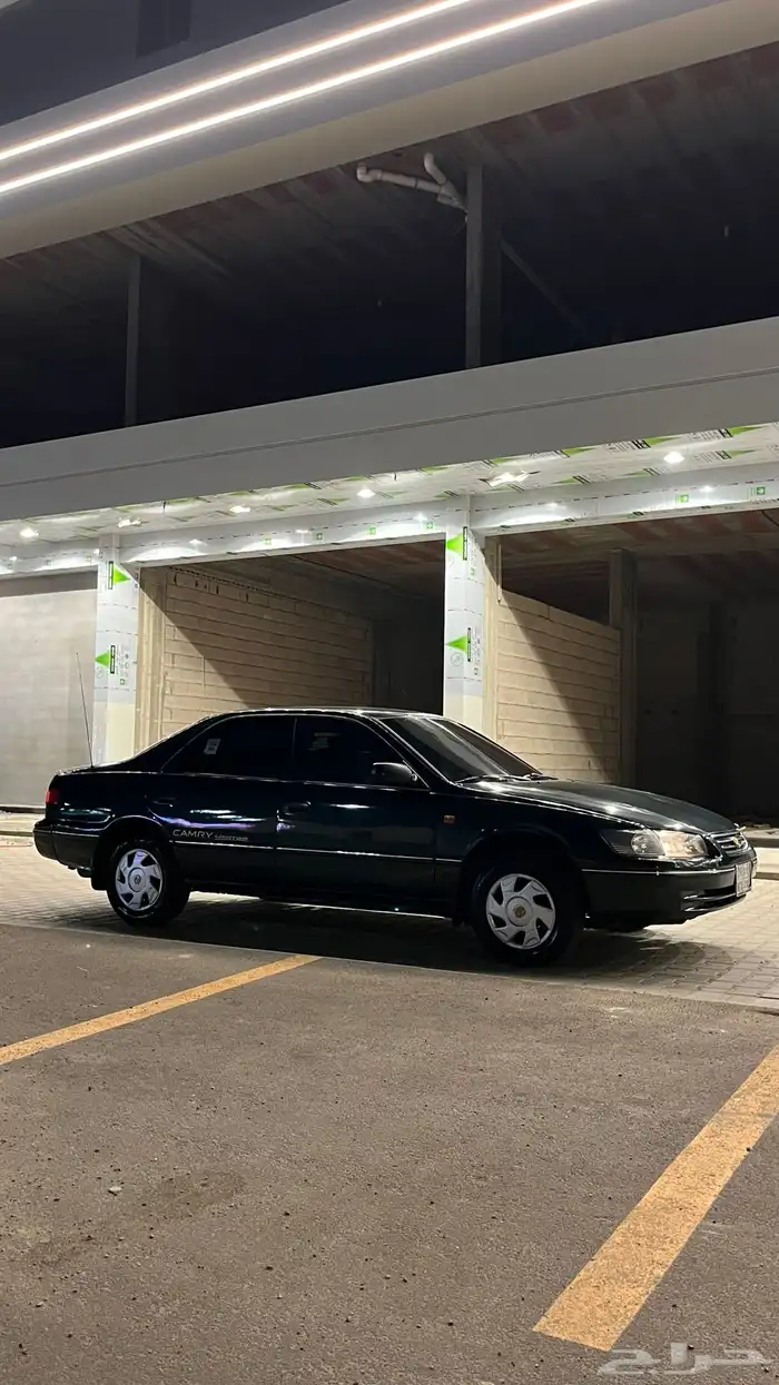 كامري 2001 للبيع . 2