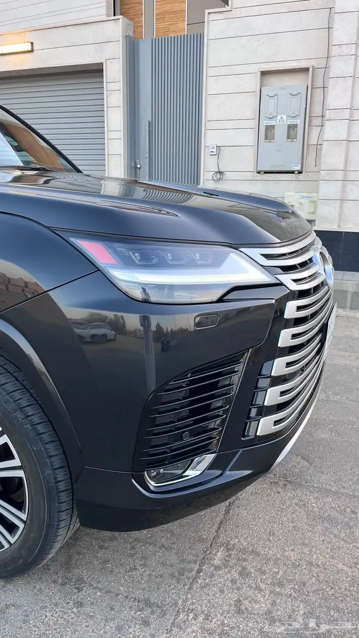 لكزس BB 2023 سعودي 12