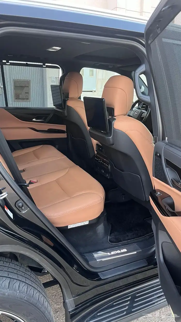 لكزس BB 2023 سعودي 2