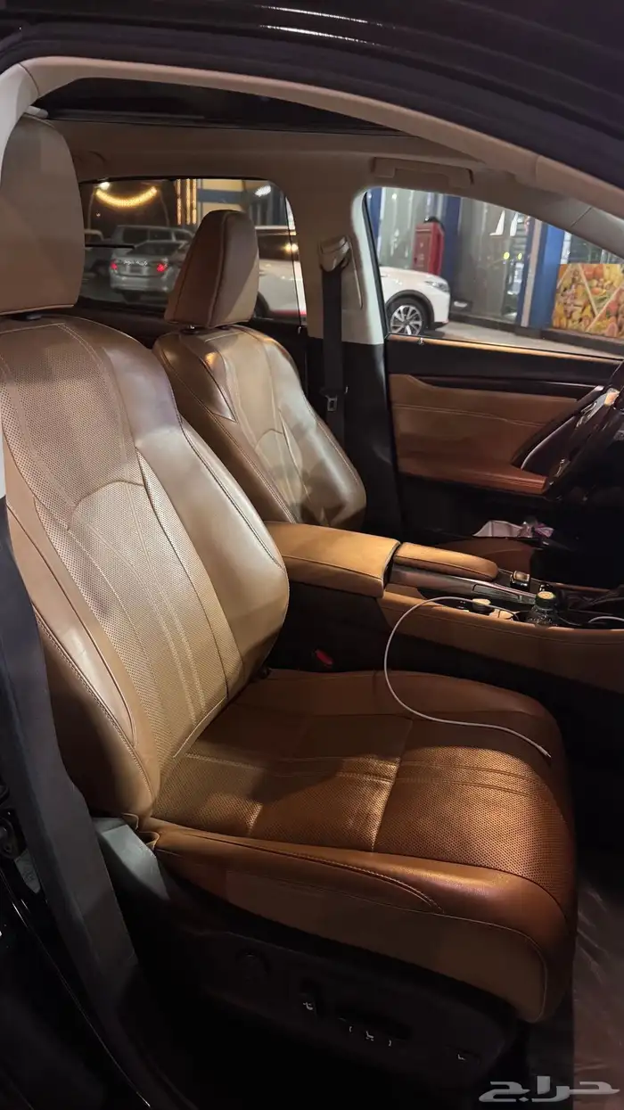 لكزس RX فل كامل مخزن 10