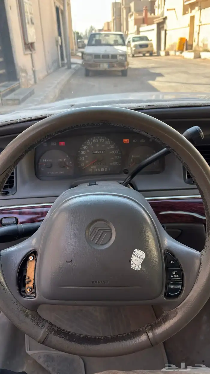 فورد ماركيز 2000 للبيع 7