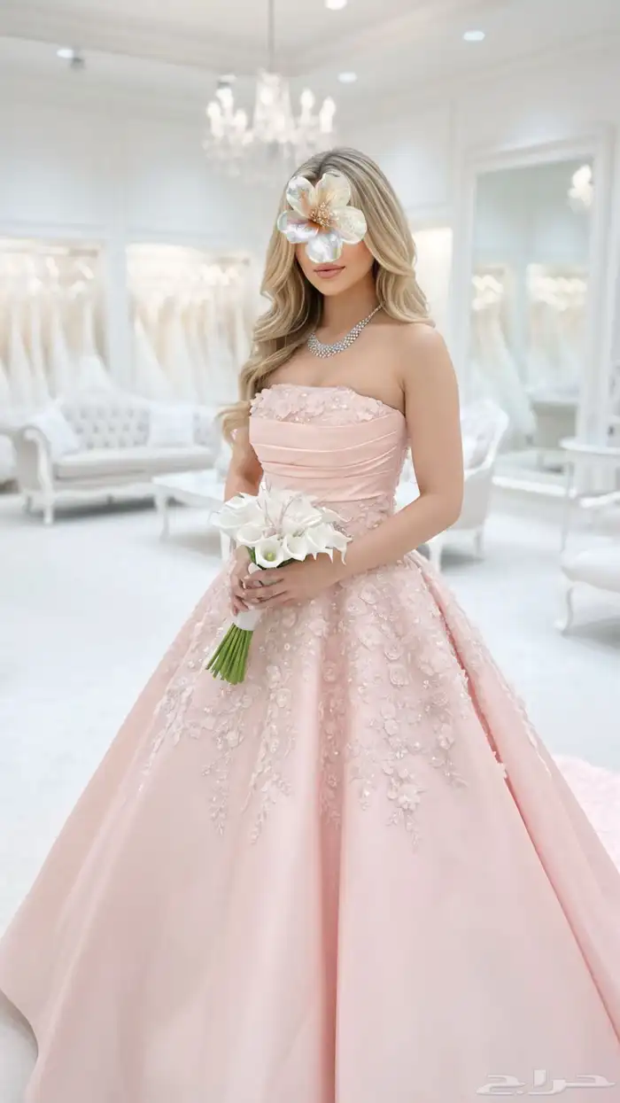 فستان ملكة للبيع لبس واحد 3 ساعات فقط 0