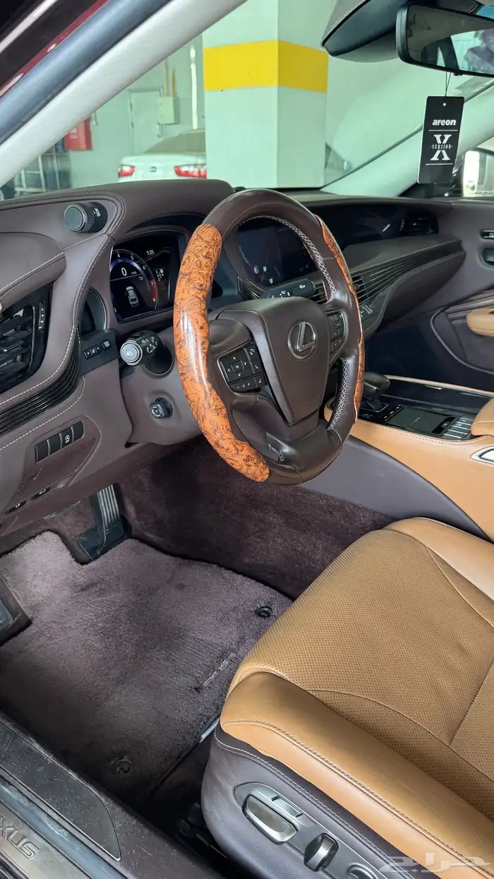 لكزس LS350 20