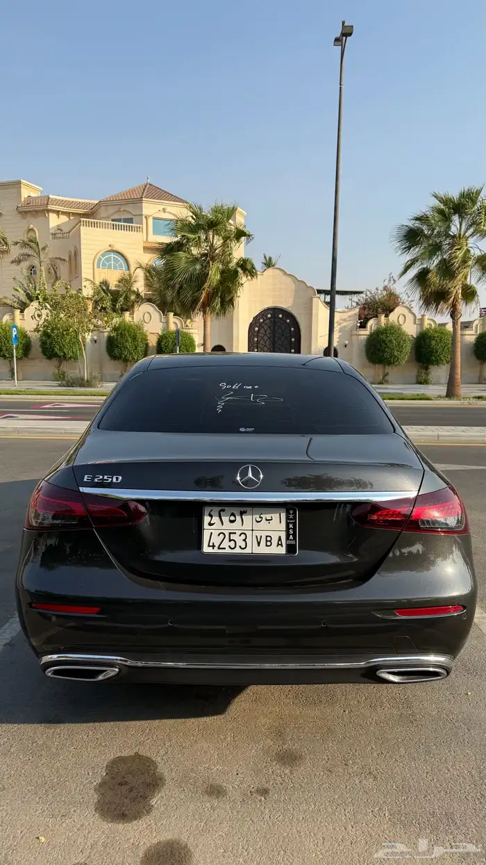 مرسيدس E250 2021 (نظيف جدا) رمادي غامق 3