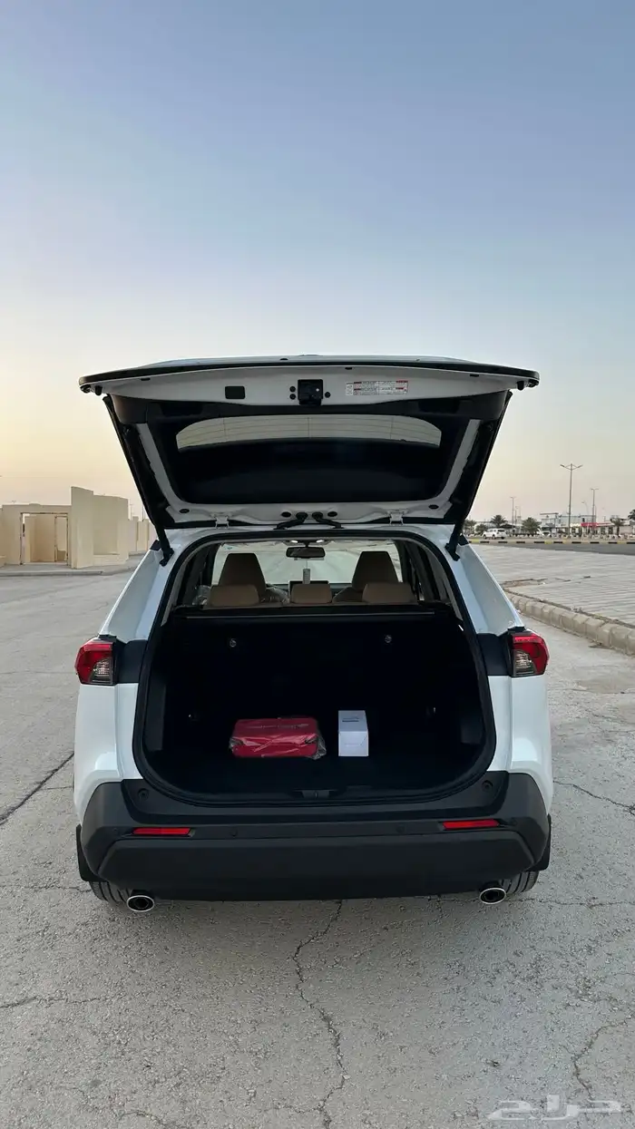 راف فور 2025 نص فل دبل شبه جديد وكالة ممشي قليل 25