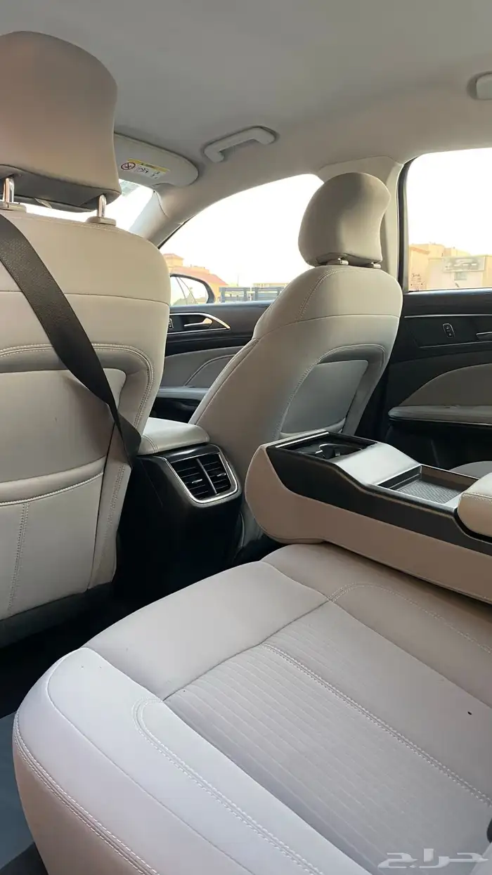 فورد تورس 2020 نص فل نظيف للبيع 11