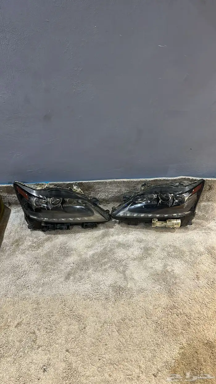 شمعات لكزس GS ثلاث عدسات 1