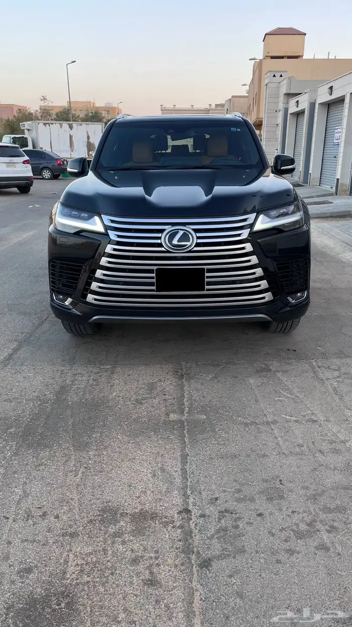 لكزس BB 2023 سعودي 8