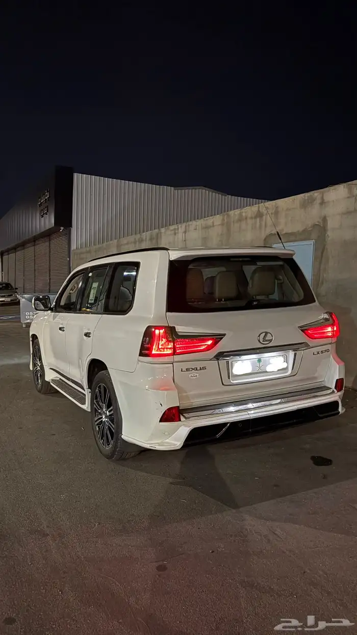 جيب لكزس 2008 LX570 2