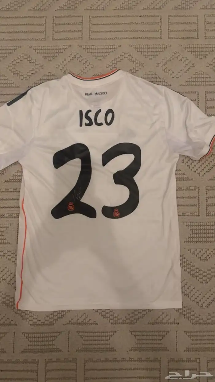 تيشيرت ريال مدريد الأصلي موقع من اللاعب إيسكو 2