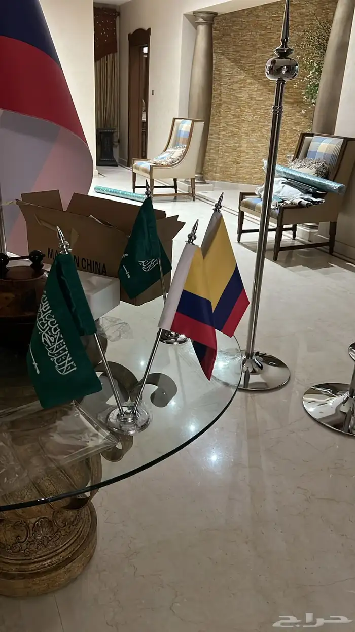 لوحات حروف بارزة محلات رسم شعار استيل لوحات اكريلك اعلام 42