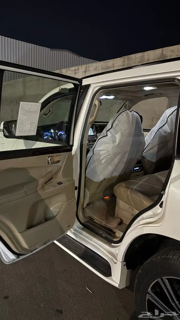 جيب لكزس 2008 LX570 6