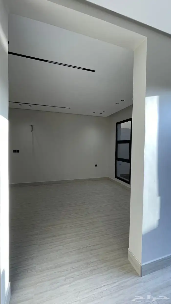 فلة للبيع واحة الشرقية ( الشعلة ) 13