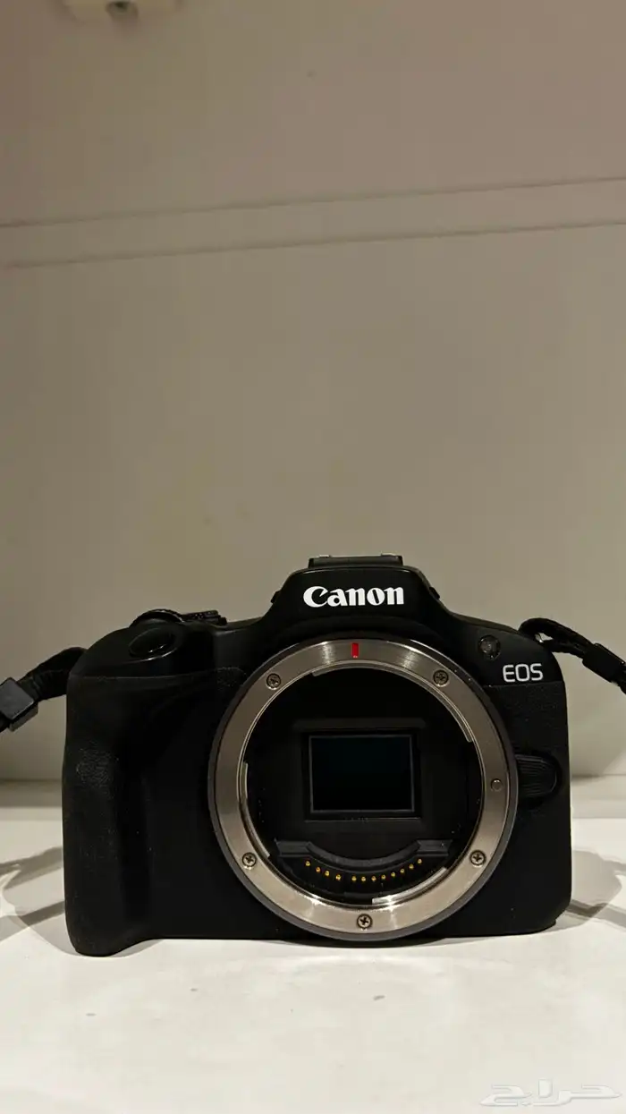 Canon EOS R100 3