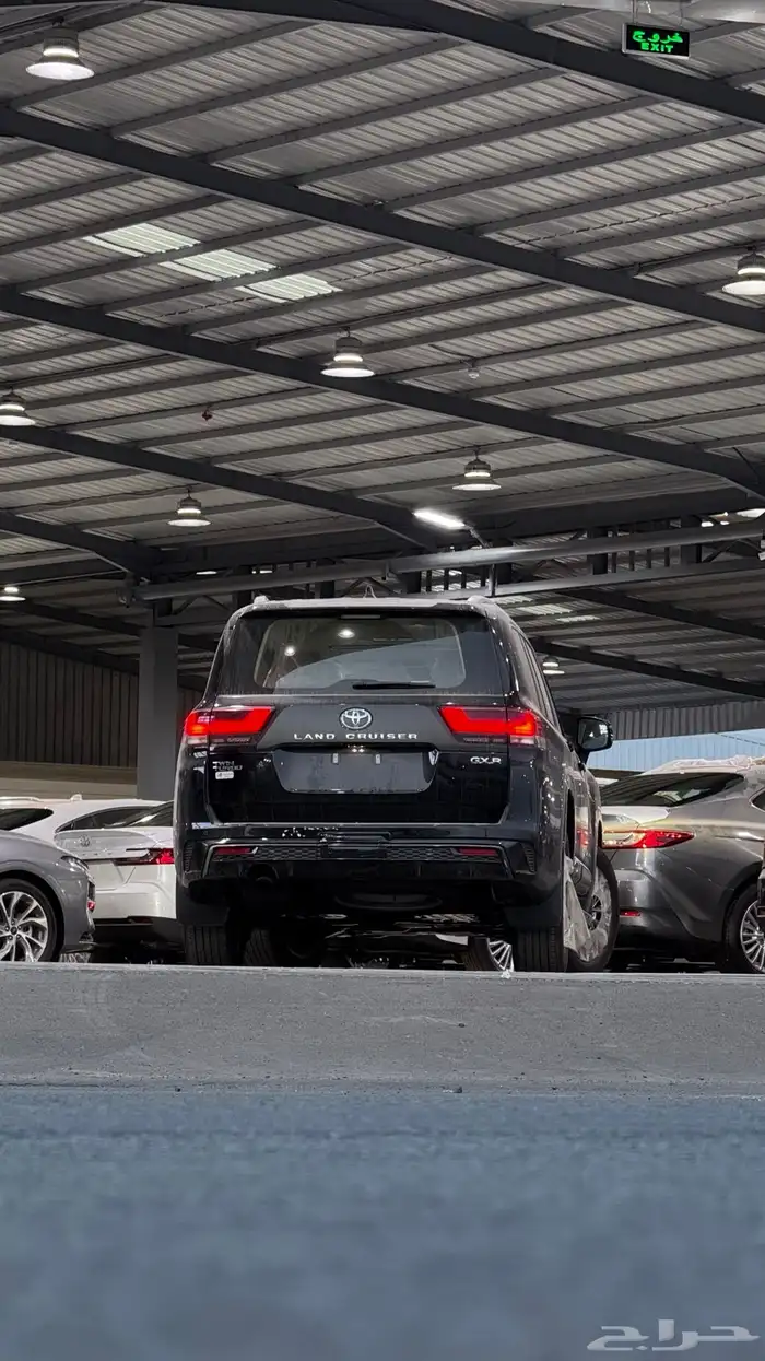 تويوتا لاندكروزر GXR SL5 خليجي 2025 - 327.500 6