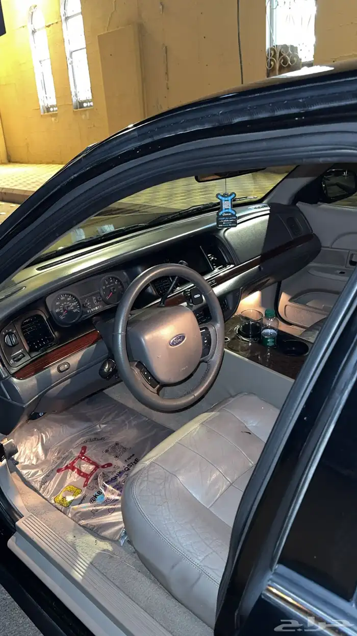 فورد امريكي 2011 5