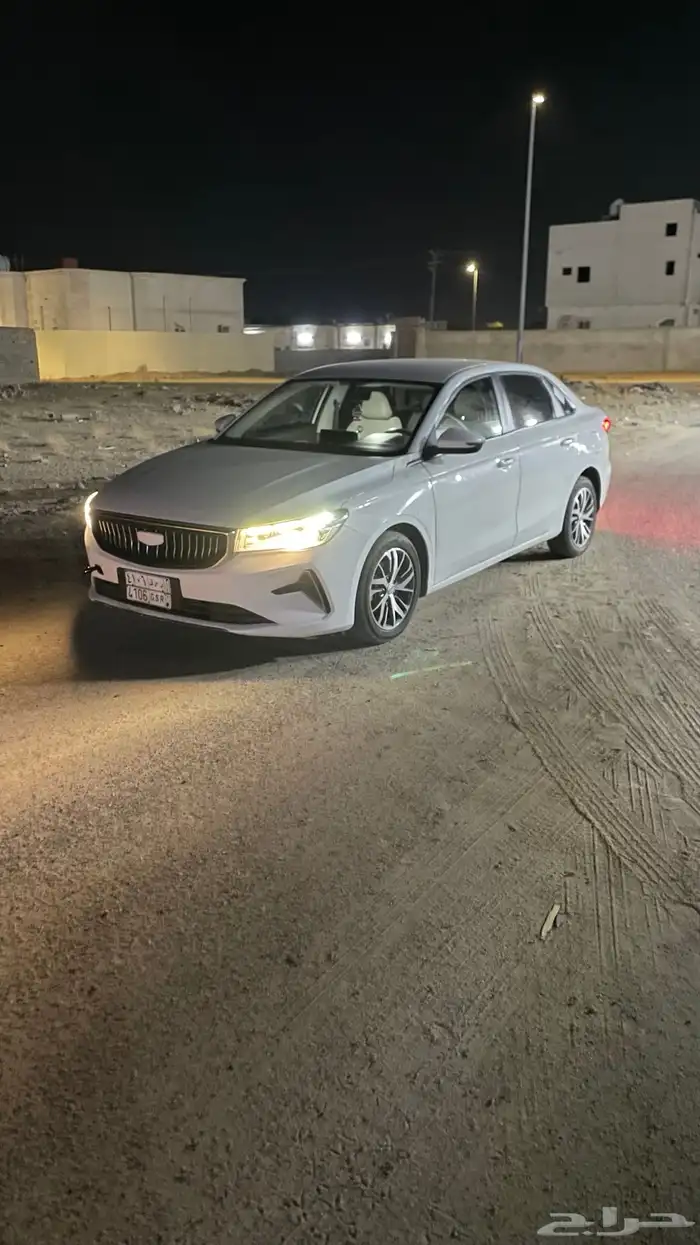 جيلي امجراند ستاندر 2023 1