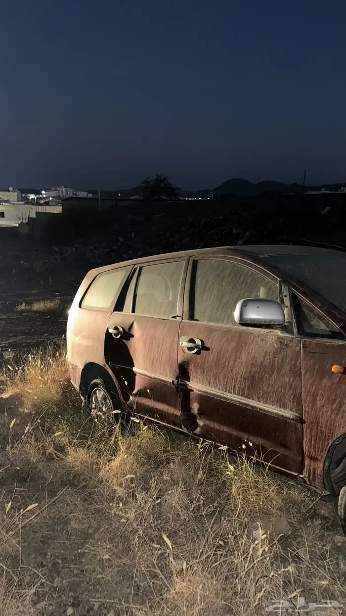 سياره انوفا 2006 2