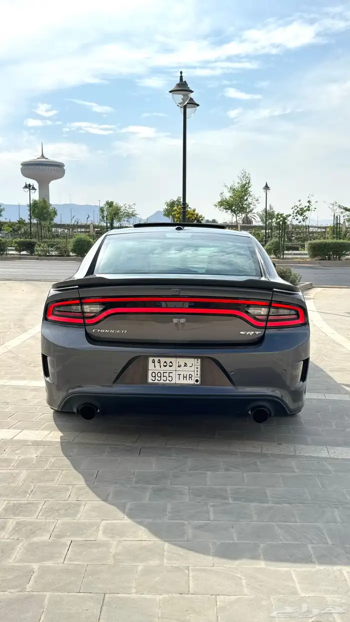 تشارجر SRT قمة النظافه 7