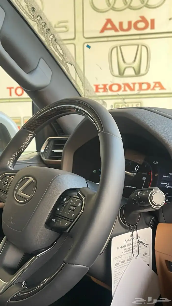 لكزس بي بي LX600 فل كامل 2025 بريمي مع شهادة منشاه 10
