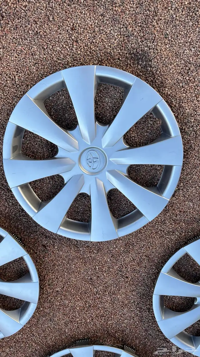 طيس كورولا 2008 جديده 11