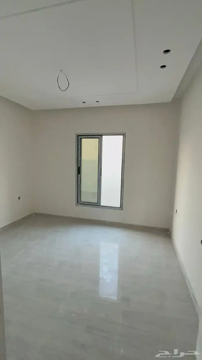 للبيع ملحق 5 غرف مع 3 سطح خاص بالشعله مرتب جدا 8