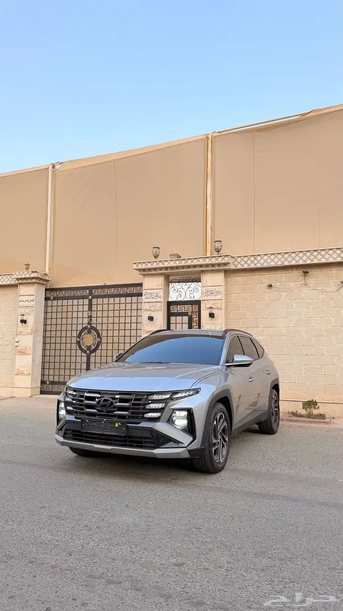 توسان 2024 ( بنزين 1.6 دبل ) فل اوبشن بحالة الوكالة 1