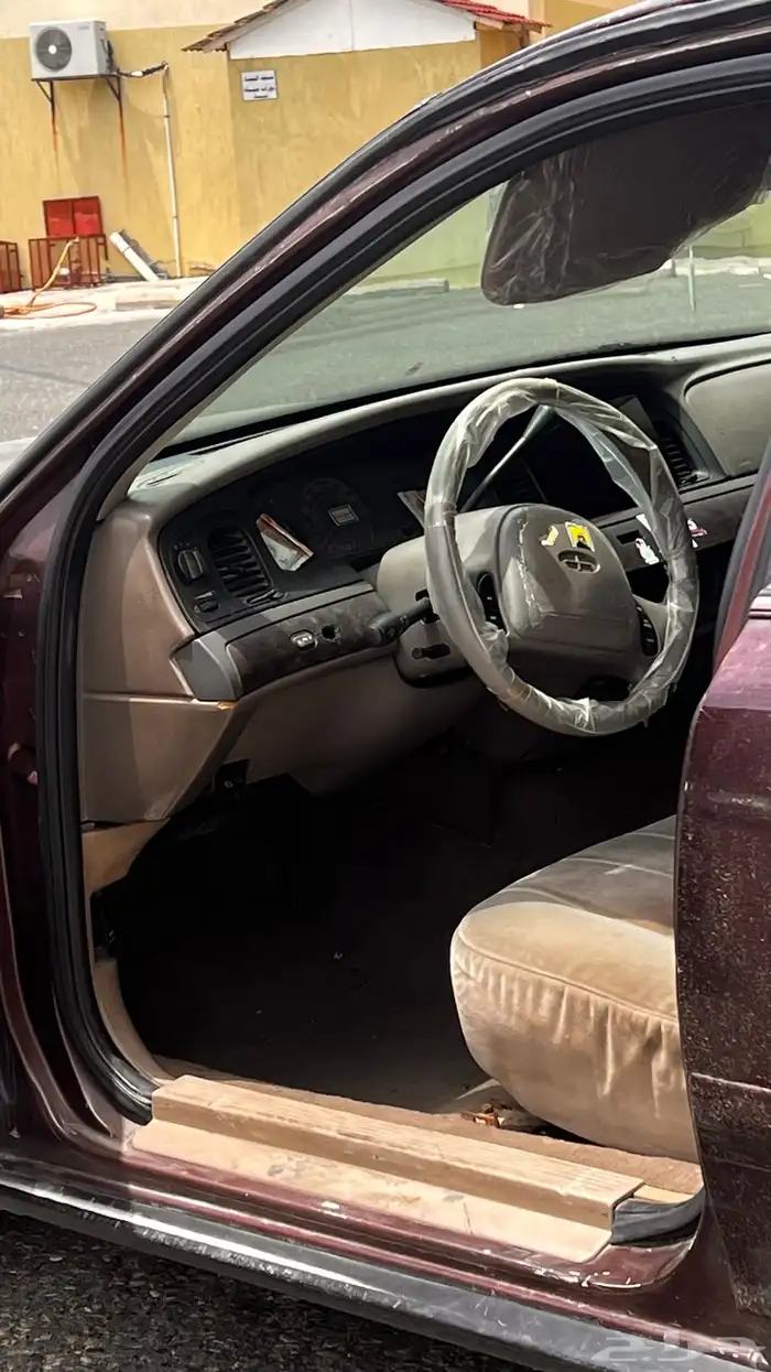 سياره فورد 10