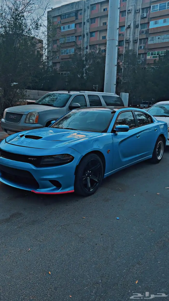 تشارجر رواد اند تراك 8 سلندر 5