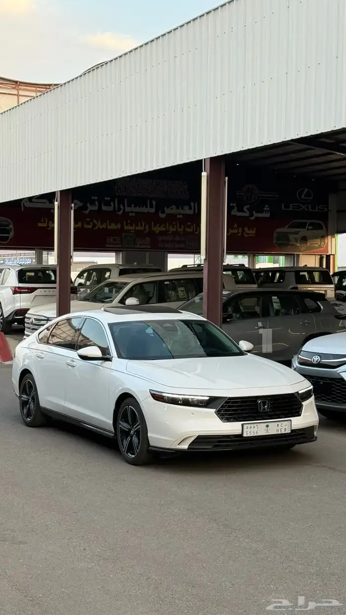 هوندا اكورد 2023 هايبرد EX-L فل كامل عداد 36 الف 4