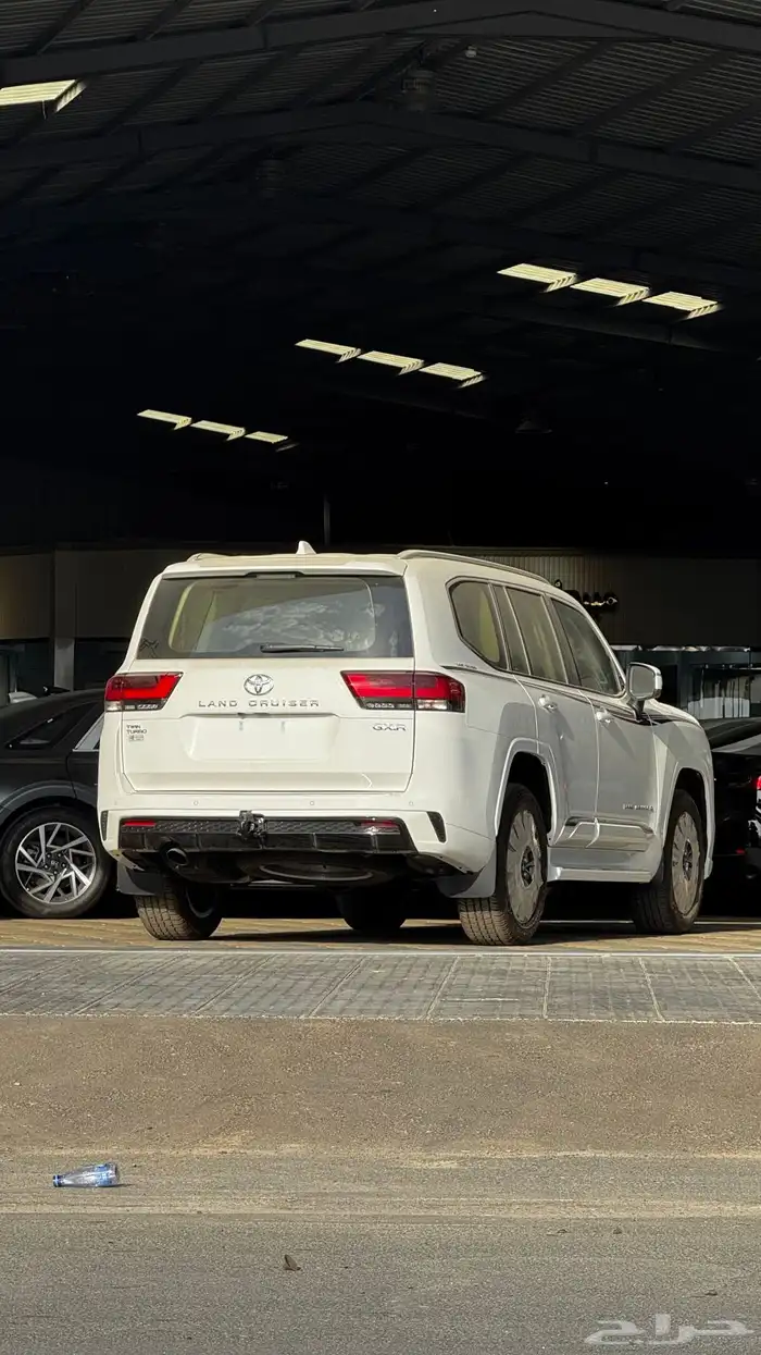 تويوتا لاندكروزر GXR SL5 خليجي 2025 - 327.500 5