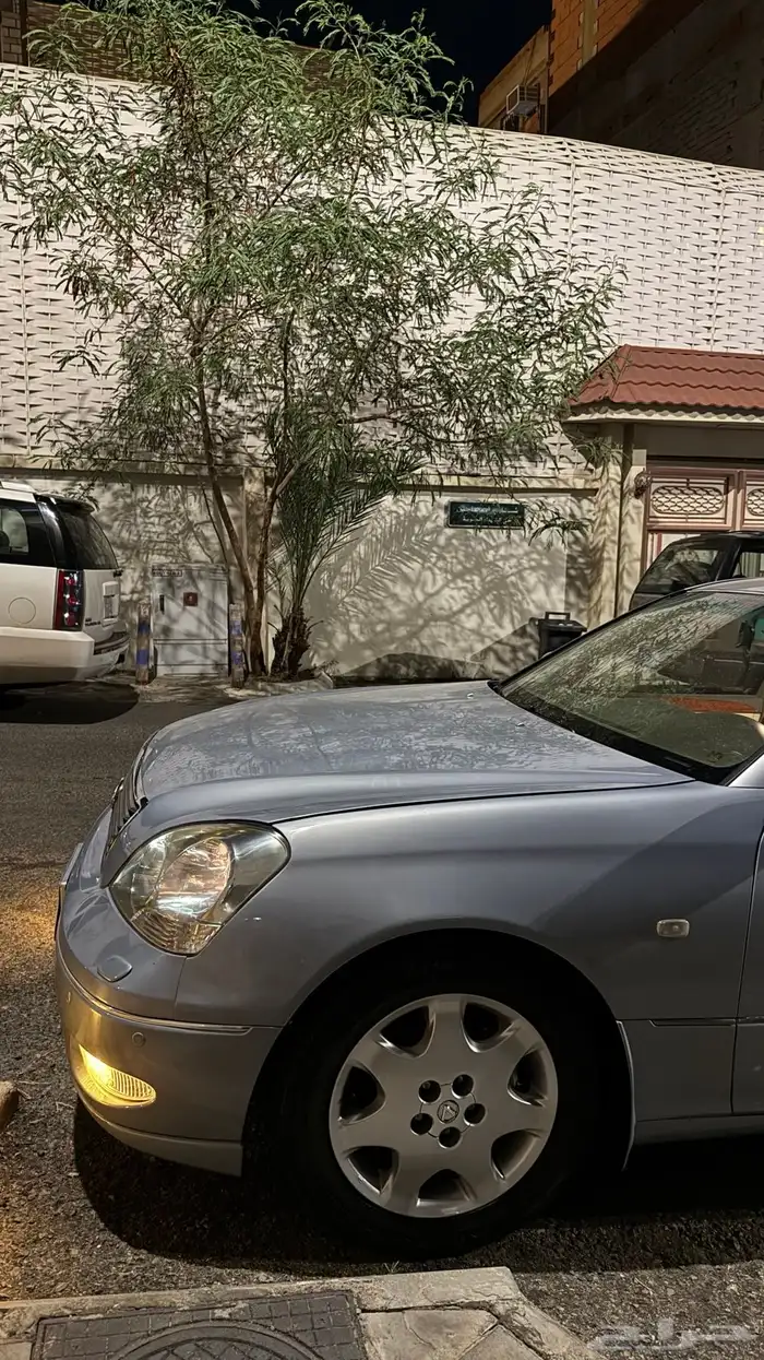 لكزس ls للبدل 4