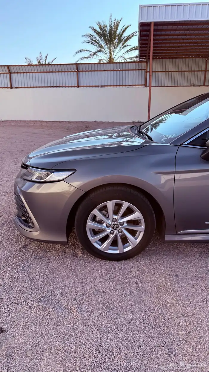 كامري 2023 فل كامل تيتانيوم 5