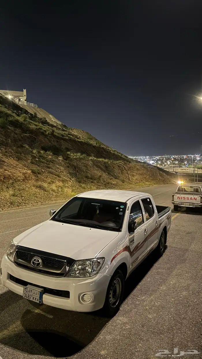 هايلوكس 2011 للبيع 0