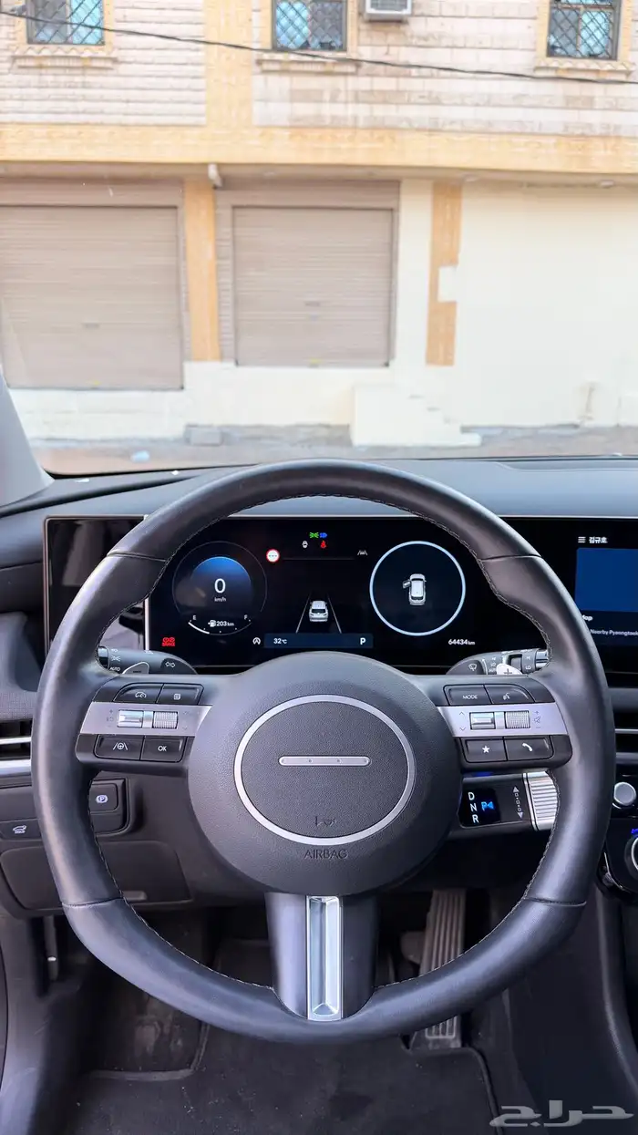 توسان 2024 ( بنزين 1.6 دبل ) فل اوبشن بحالة الوكالة 11