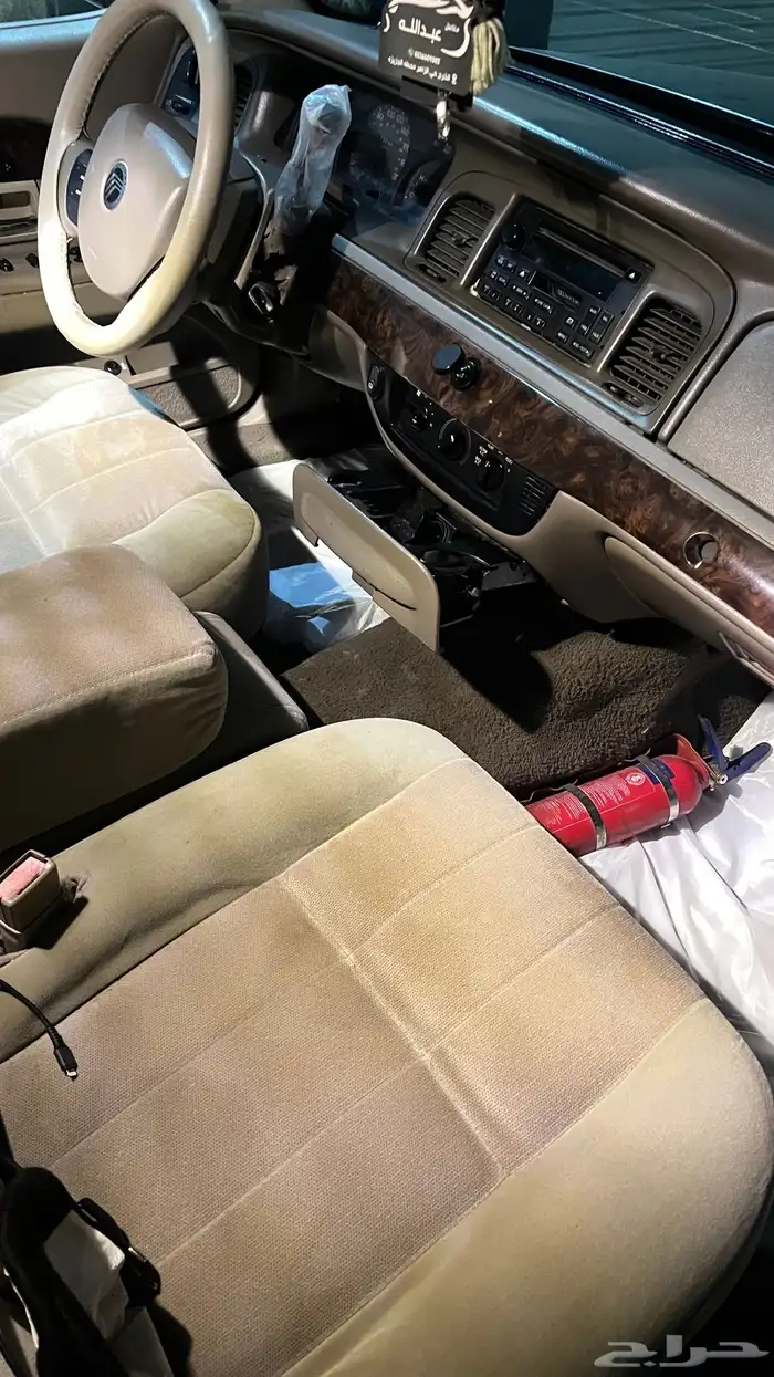 للبيع فورد 2005 ماركيز 3