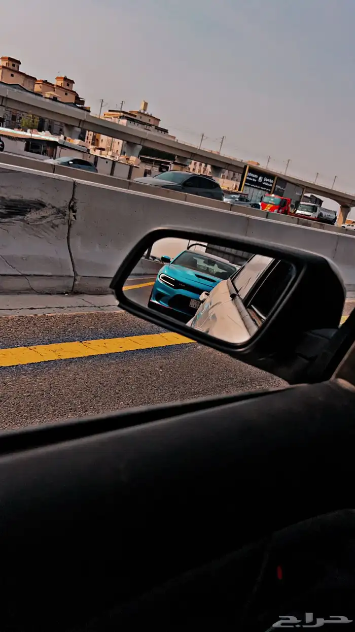 تشارجر رواد اند تراك 8 سلندر 9