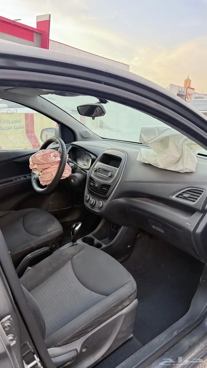 سبارك 2021 البيع تشليح 4