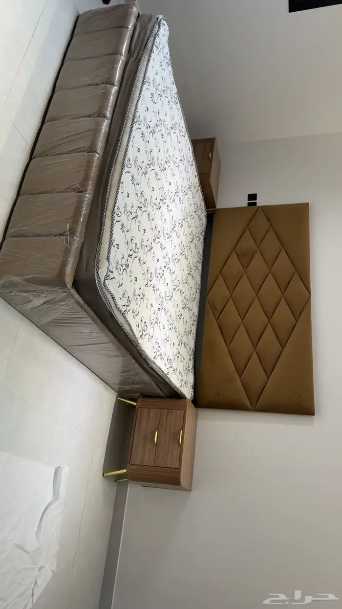 سراير جديده لم تستخدم مع كمدينات وتسريحه 2