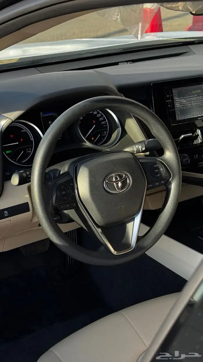 تويوتا كامري LE هايبرد ستاندر 2024 بريمي - 101.500 4