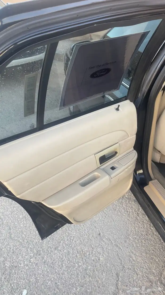 فورد 2010 بوليسي 7