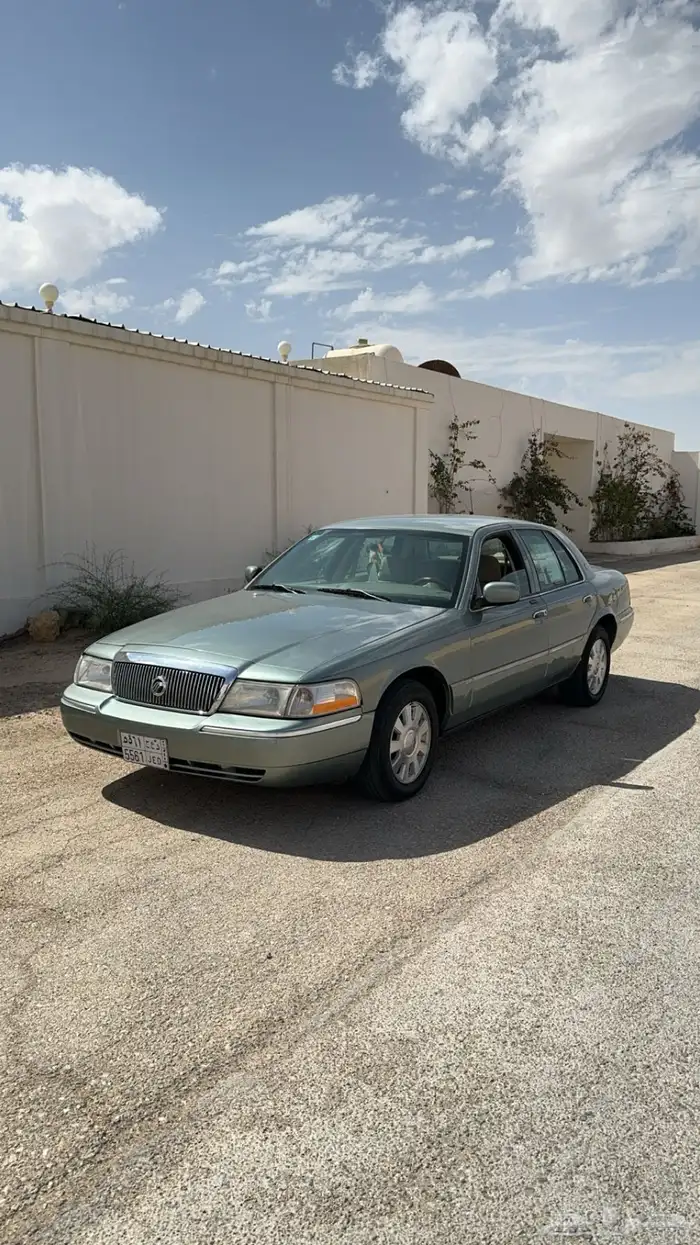 للبيع فورد 2005 ماركيز 6