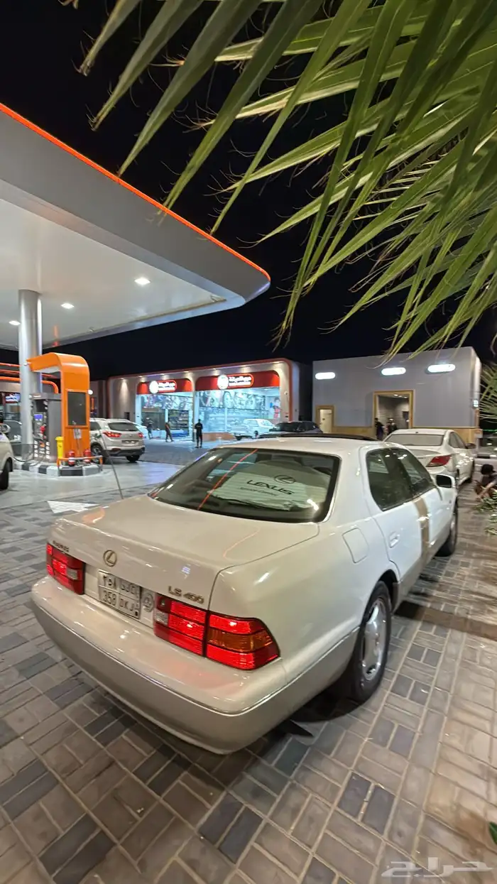 لكزس LS400 5