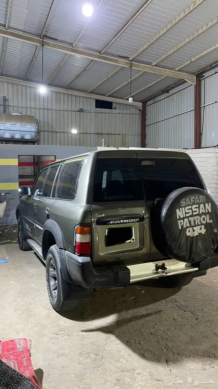 للبيع جيب نيسان 1